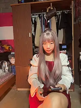 AAANINE22 online show from September 11, 2025, 3:28 am