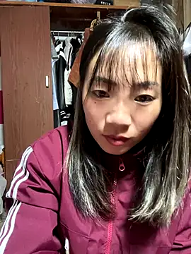 AAANINE22 online show from September 22, 2025, 2:52 pm