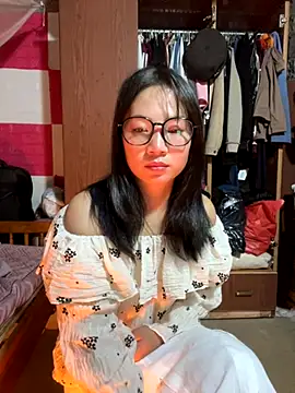 AAANINE22 online show from October 30, 2025, 6:59 am