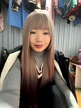 AAANINE22 online show from November 27, 2025, 6:37 am