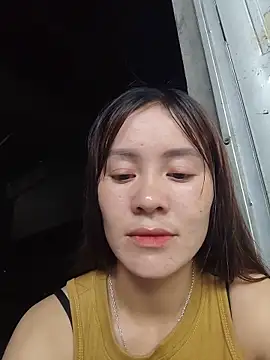 Snapshot of TinTim02 chatting on May 20, 2026, 5:02 am TinTim02 online show from May 20, 2026, 5:02 am