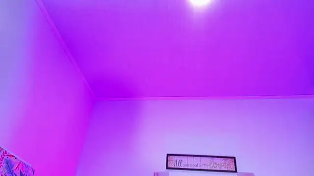 SagiraBelle online show from March 4, 2026, 5:19 pm