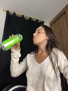 Scarlett05 online show from November 23, 2025, 1:16 am