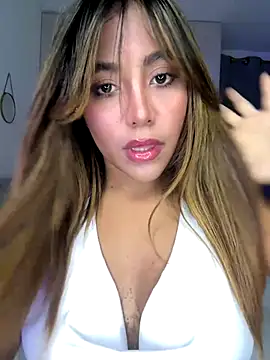 MegannHills online show from September 9, 2025, 11:59 pm