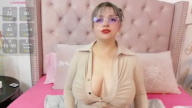 Snapshot of vintoria_cherry chatting on July 24, 2026, 11:52 am vintoria cherry online show from July 24, 2026, 11:52 am