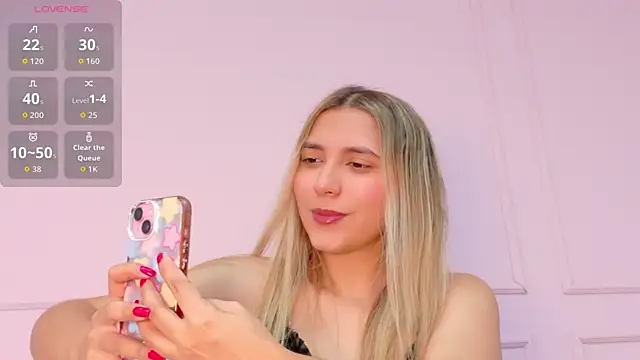 MaddieTease online show from October 28, 2025, 1:03 pm