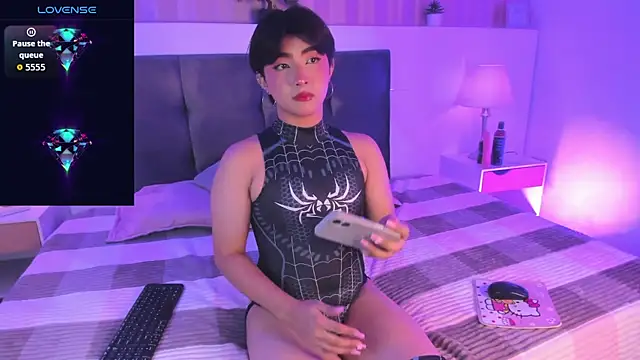 Creamy Angelo online show from September 18, 2025, 4:36 am