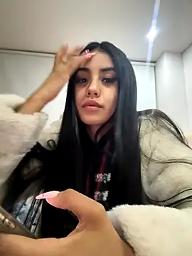 Snapshot of Victoria_alson chatting on November 17, 2025, 11:32 pm Victoria alson online show from November 17, 2025, 11:32 pm