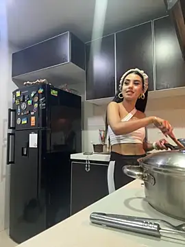 Snapshot of Victoria_alson chatting on November 28, 2025, 12:24 am Victoria alson online show from November 28, 2025, 12:24 am