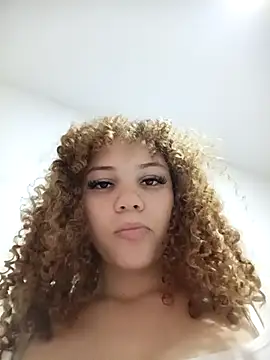 SirenRouge 69 online show from November 12, 2025, 7:13 pm