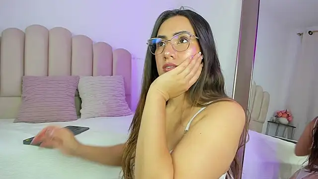 Valey x online show from June 27, 2026, 2:27 am