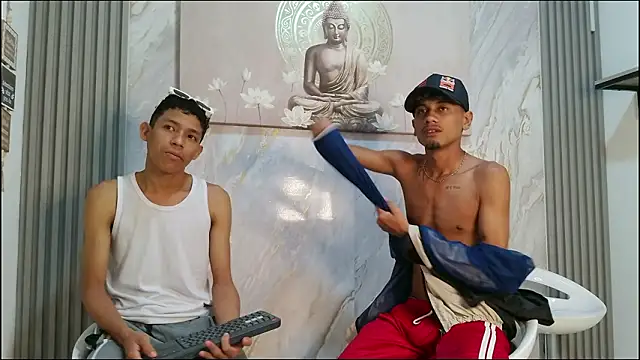 BEAUTY BOYS1 online show from February 2, 2026, 7:18 am