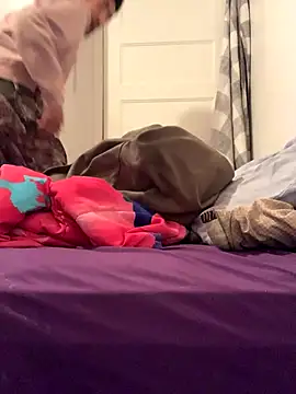 Snapshot of DanBfl chatting on September 29, 2025, 3:50 pm DanBfl online show from September 29, 2025, 3:50 pm