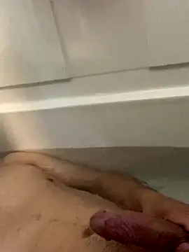 Snapshot of DanBfl chatting on October 3, 2025, 8:39 pm DanBfl online show from October 3, 2025, 8:39 pm