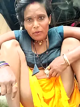 Snapshot of cute_diya_12 chatting on October 21, 2025, 2:56 am cute diya 12 online show from October 21, 2025, 2:56 am