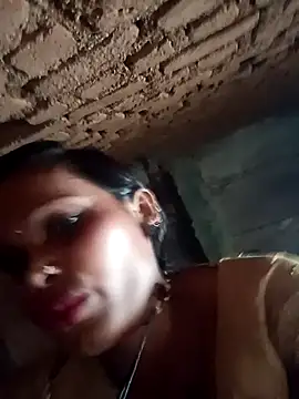 Snapshot of cute_diya_12 chatting on October 25, 2025, 2:08 am cute diya 12 online show from October 25, 2025, 2:08 am