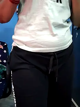 jaan-step online show from April 20, 2026, 4:32 pm