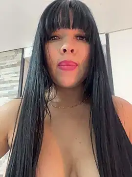 BrendaCrean online show from January 28, 2025, 5:56 pm