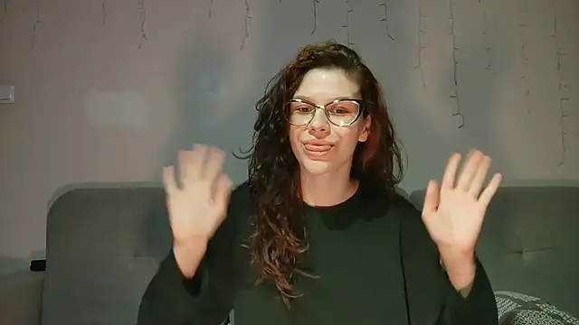 Snapshot of LaVostraDorothy chatting on May 11, 2026, 7:44 pm LaVostraDorothy online show from May 11, 2026, 7:44 pm