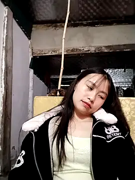   Sasulq   online show from October 15, 2025, 4:56 am