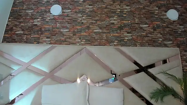 Snapshot of Valery_Brand chatting on February 10, 2026, 12:20 pm Valery Brand online show from February 10, 2026, 12:20 pm