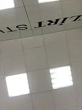 Sky Cutie online show from October 6, 2025, 4:54 am