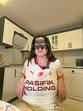 0gece0 online show from April 22, 2026, 5:47 pm