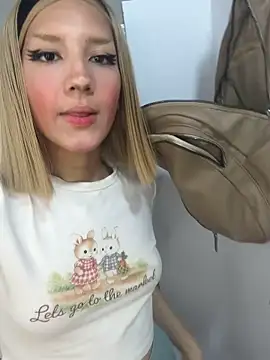 SweetBunnyGF online show from February 13, 2026, 10:50 pm