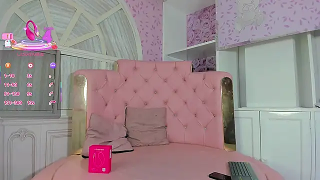 Dani rivass online show from October 12, 2025, 11:09 am