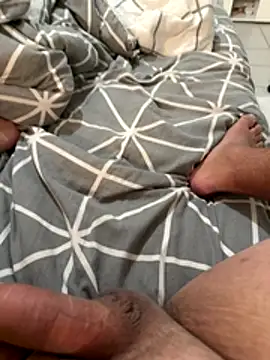 julienCr7 online show from November 19, 2025, 3:12 pm