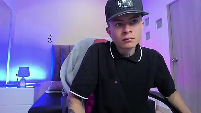 Nascary Fox online show from April 19, 2026, 1:10 pm