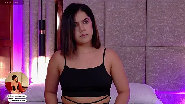 Martina-Roberts- online show from September 17, 2025, 3:52 am