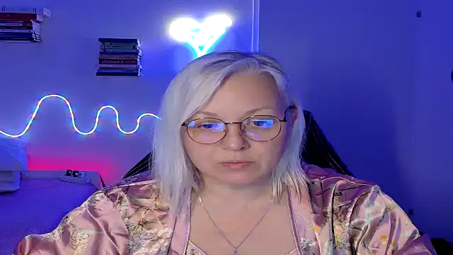 Linsy Kim online show from April 4, 2026, 7:22 pm