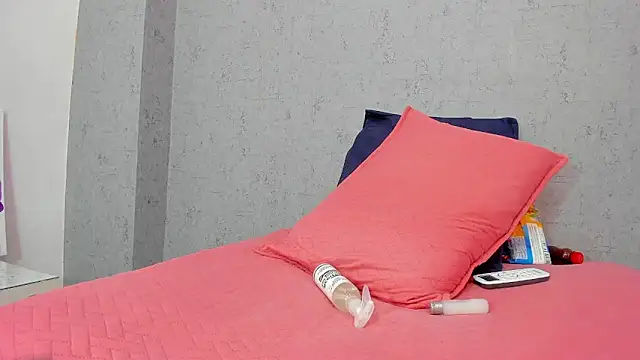 scarlett646 online show from October 28, 2025, 3:10 am