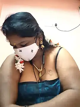 bakyasree143 online show from April 22, 2026, 8:54 pm