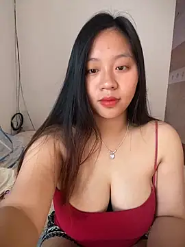 maianhcute online show from October 11, 2025, 2:00 am