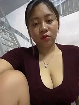 maianhcute online show from May 21, 2026, 10:06 pm