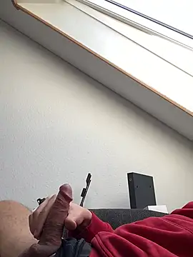 Snapshot of TerryM_F chatting on March 8, 2026, 10:19 am TerryM F online show from March 8, 2026, 10:19 am