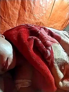 venu00 online show from October 11, 2025, 10:30 pm