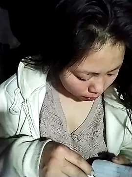 venu00 online show from January 7, 2026, 1:35 pm