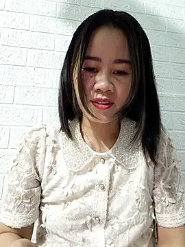 Singlemom69x online show from November 4, 2025, 12:32 am