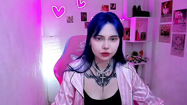 Morana Batt online show from December 18, 2025, 2:17 am