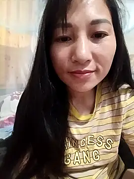 YAYAA-502 online show from April 16, 2026, 10:12 pm