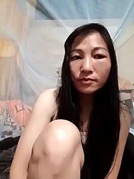 YAYAA-502 online show from April 21, 2026, 9:50 pm