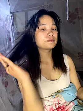 Ngoc-bbi online show from October 28, 2025, 4:09 pm