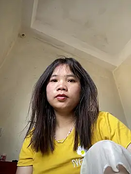 Ngoc-bbi online show from February 21, 2026, 1:28 am