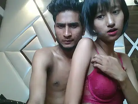 lily 9900 online show from October 7, 2025, 4:53 am