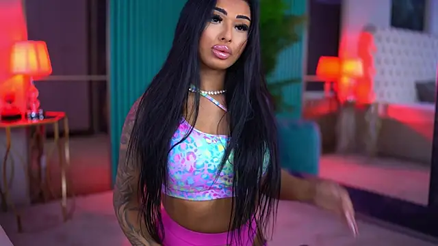 ArabellaPosh online show from November 20, 2025, 6:02 am