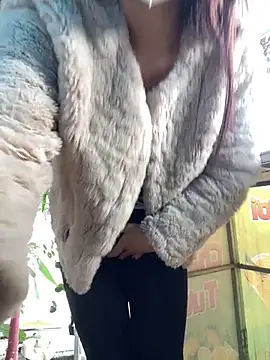 Clara8899 online show from November 21, 2025, 1:15 am