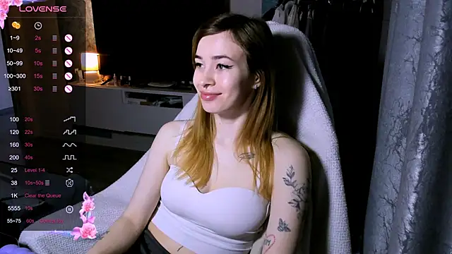 ZoyaMill online show from April 22, 2026, 7:33 am